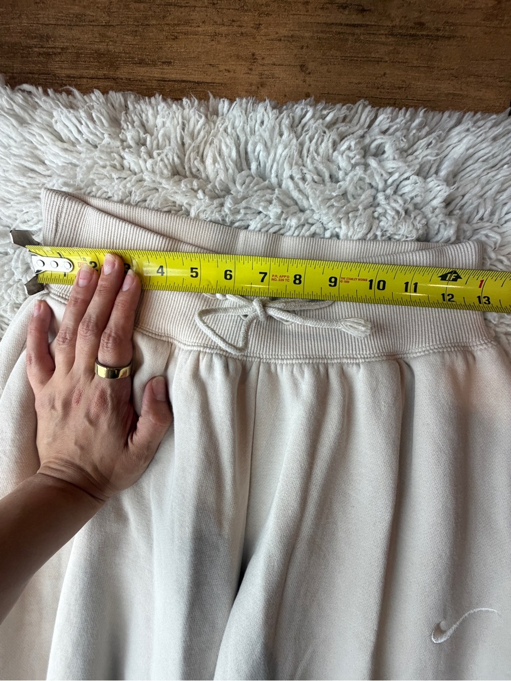Nike Cream High Rise Jogger Sweatpants Women’s Size XS - Picture 6 of 9